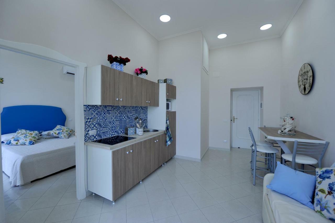 פיאנו די סורנטו Mavi Apartments מראה חיצוני תמונה